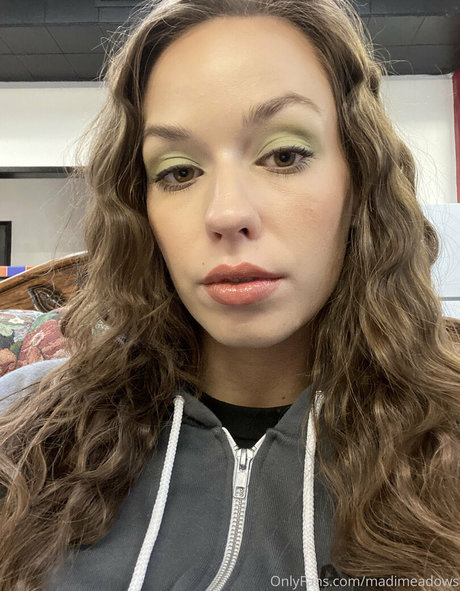 madimeadows adult model galleries