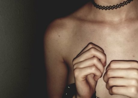 slutpuppymilo art model pictures