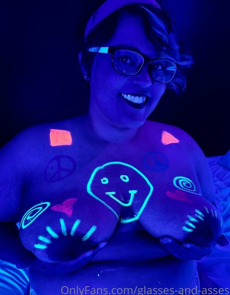 daughter onlyfans beautiful nude photos