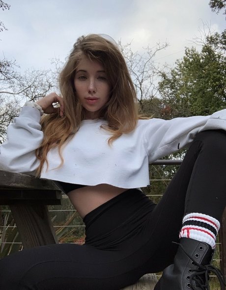 CoconutKitty hd actress picture