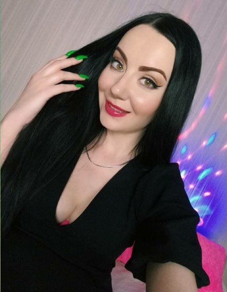 ASMR Kate Lullaby top actress pics