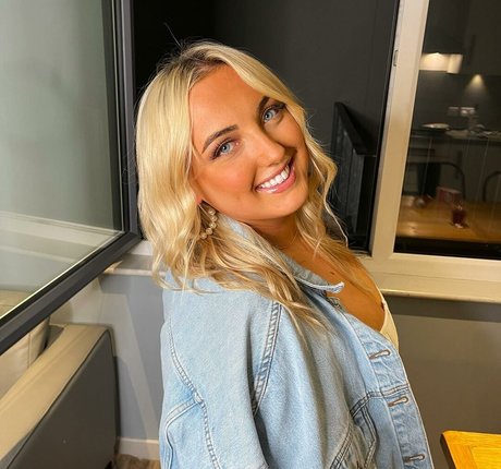 Olivia D xxx actress pics