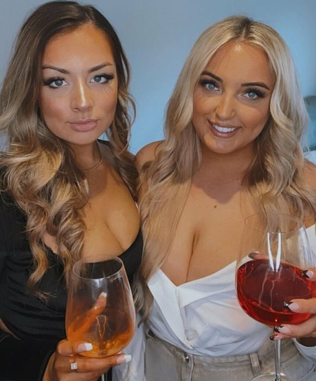 Olivia D porn star pics