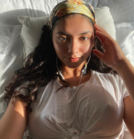 Candelaria sexy star pics