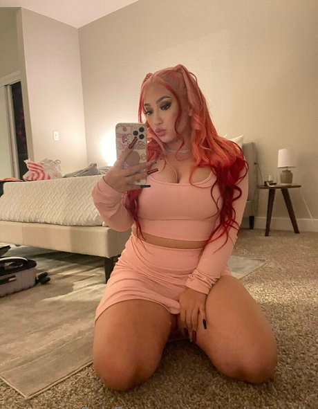 oneandonlynella pornstar nude pic