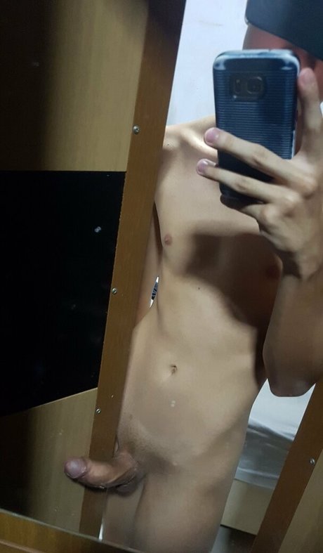 bcthaales erotic star img