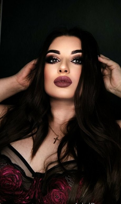 adelinaroccos model porn galleries