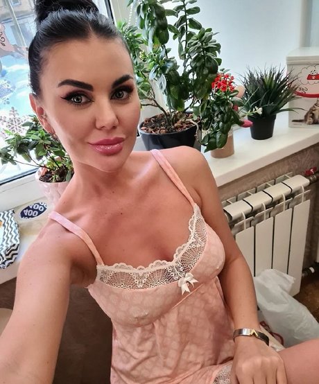 Thibisova pornstar xxx photo