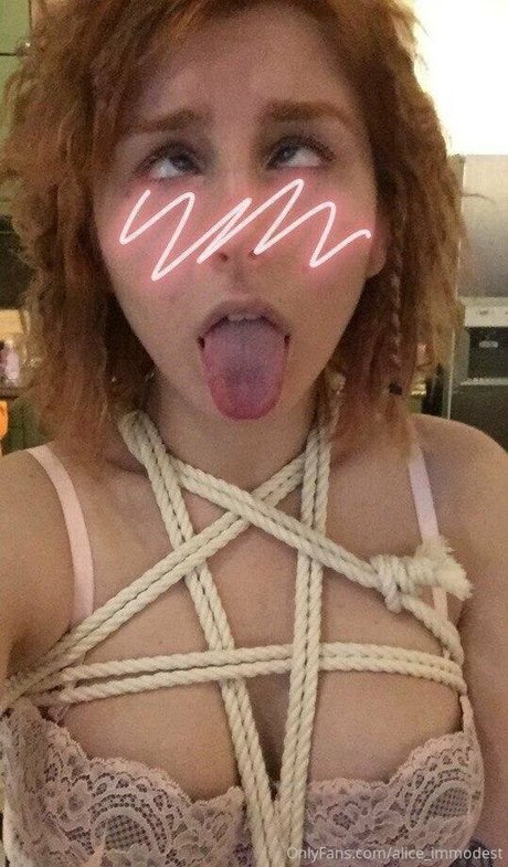 alice immodest xxx pornstar pic