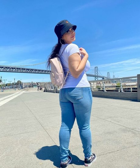 Gia Blaze star high quality image