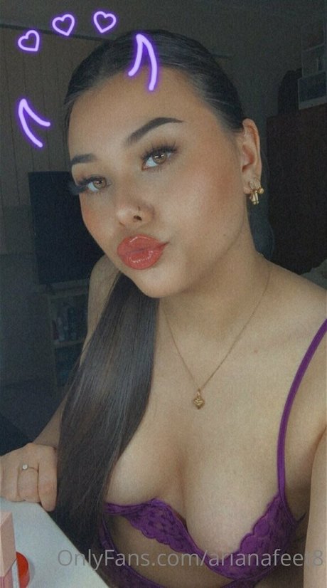 arianafeet8 model xxx photo