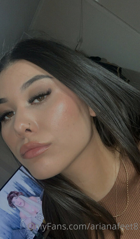 arianafeet8 hot star pics