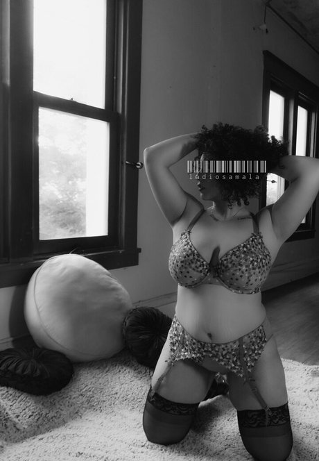 ladiosamala exclusive perfect model photos