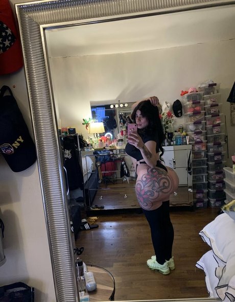 mollywoodz_ star nude pictures