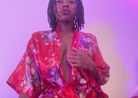 blackdelphine star hot img