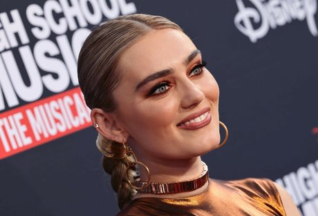 Meg Donnelly high quality model picture