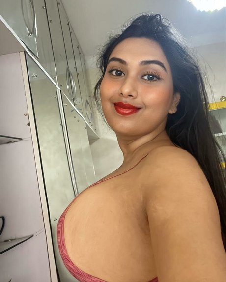 Sanna And Selena star pornographic images