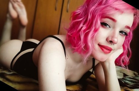 vikkyrie hot model photo