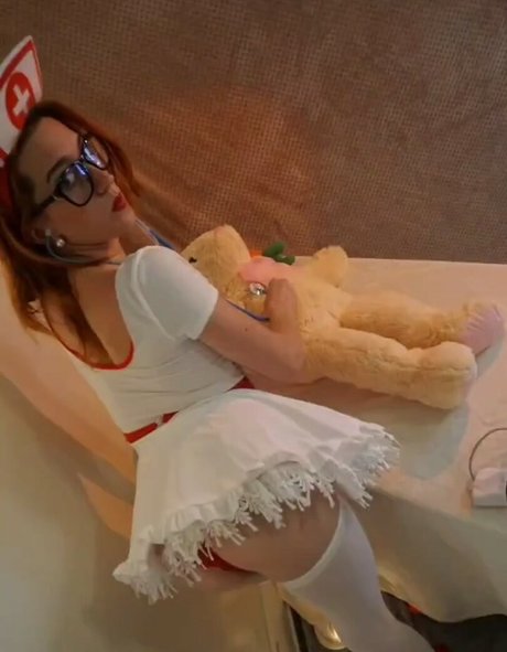 Britt Rachelle star nice img