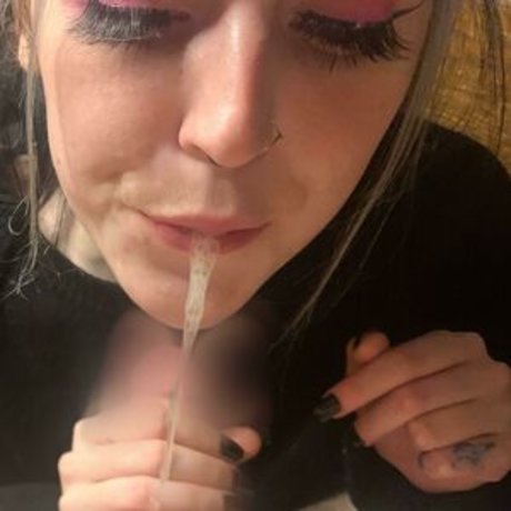 granny feet onlyfans hot image