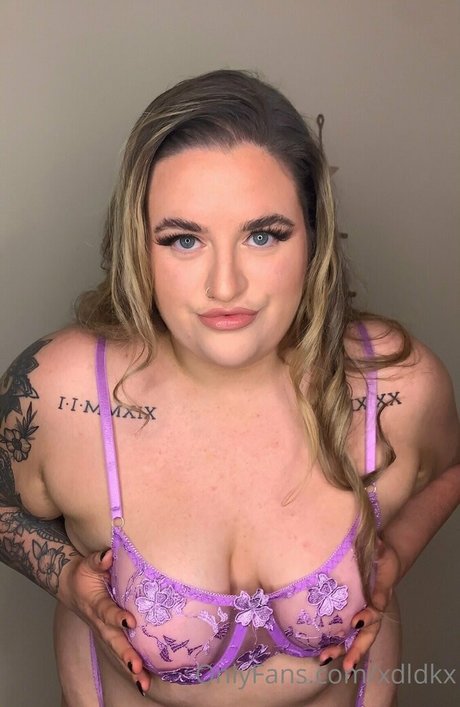 xdldkx free actress archive