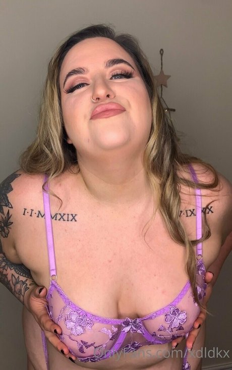 xdldkx naked star pictures