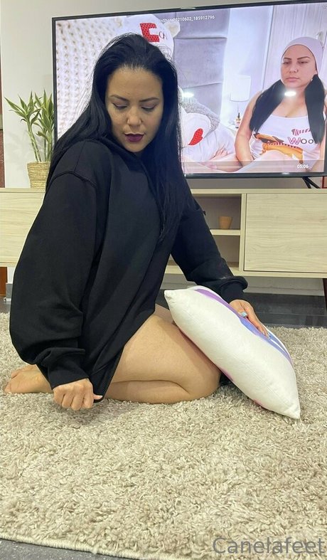 canelafeet1 free model gallery