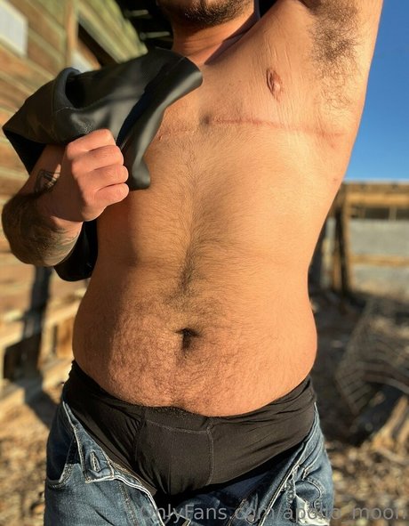 apollo moon beautiful actress picture