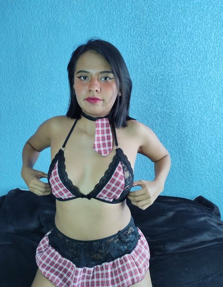 cinthyach00 adult star image