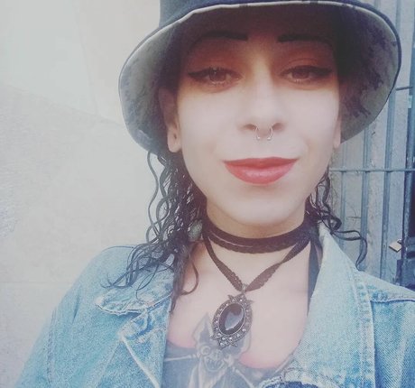 Emypunk96 star sex pic