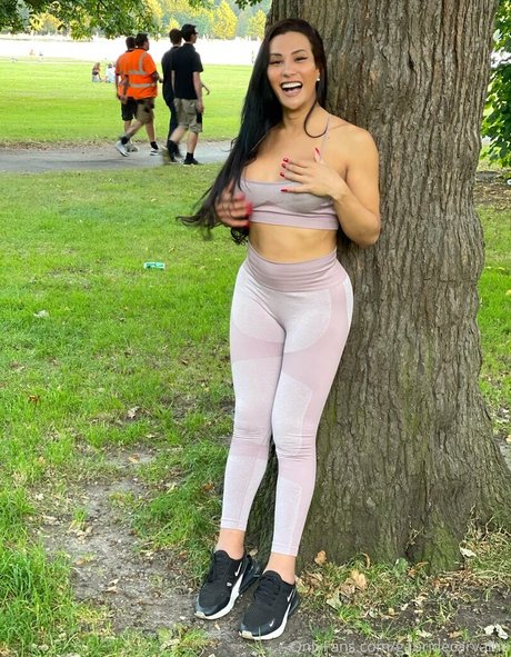 gsexysimbol model hot gallery