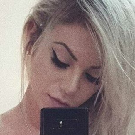 Debora Drumond high quality model pic