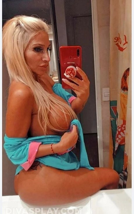 Cecilia Oviedo star hot photos