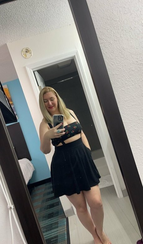 skarlett ivy model art picture