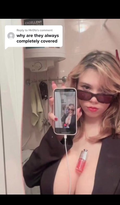 Kitty Keettt pornstar art pic