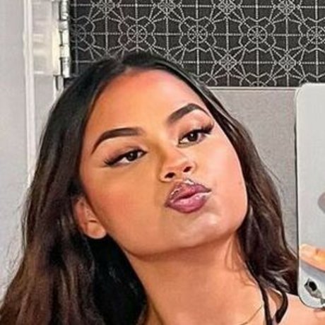 _isabelxx pornstar naked archive