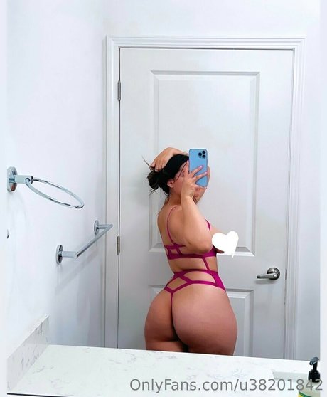 _isabelxx star top image