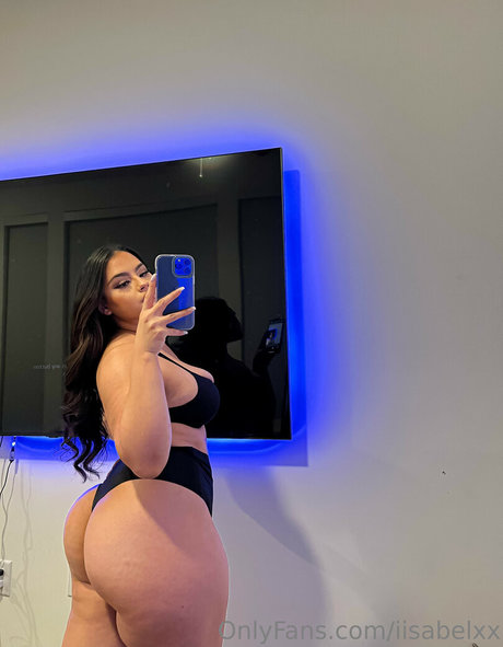 _isabelxx model porn photos