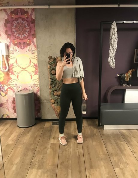 redlotti erotic pornstar galleries