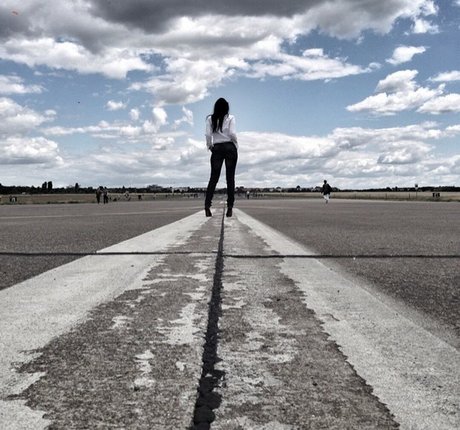 Miss Vanessa Pur adult model photo