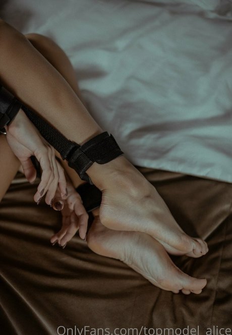 Model Alice best star photos