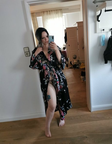 aimufreelia thumbnail