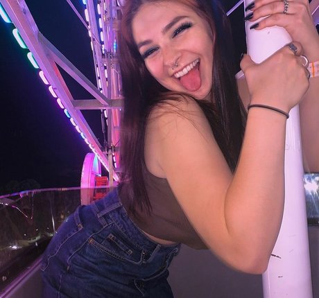 findom onlyfans hot nude image