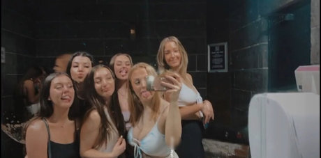 Charlotte Page model art photo