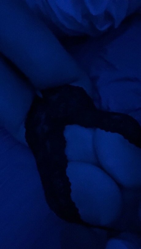 Charlotte Page model hot pictures