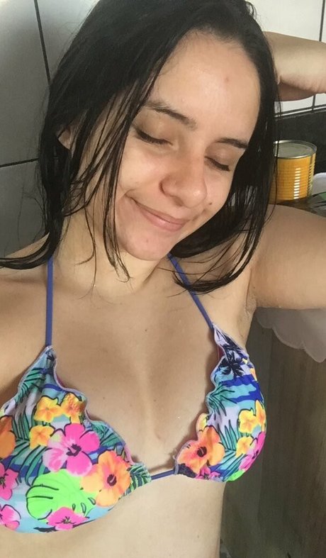 Vitoria Lopes model xxx picture