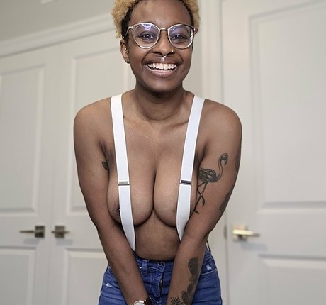 deedeebee96 pornographic actress archive