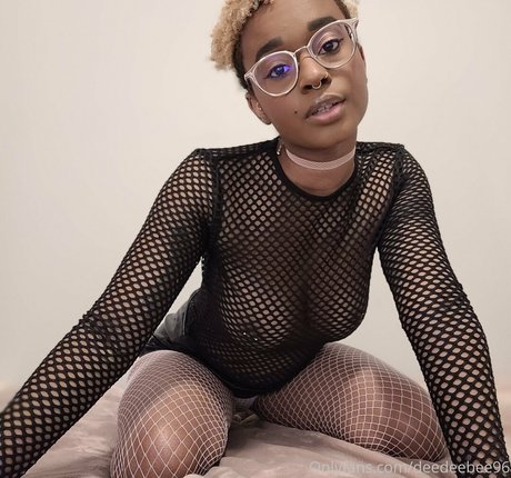 deedeebee96 exclusive star pics