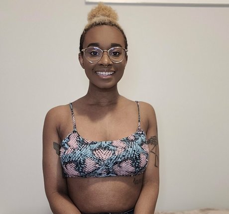 deedeebee96 model sexy pictures