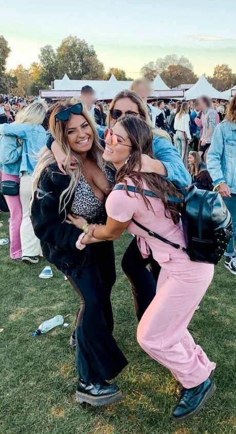 Chloe C model sex pic